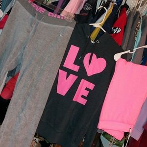 PINK AND COCO LIMON LOT